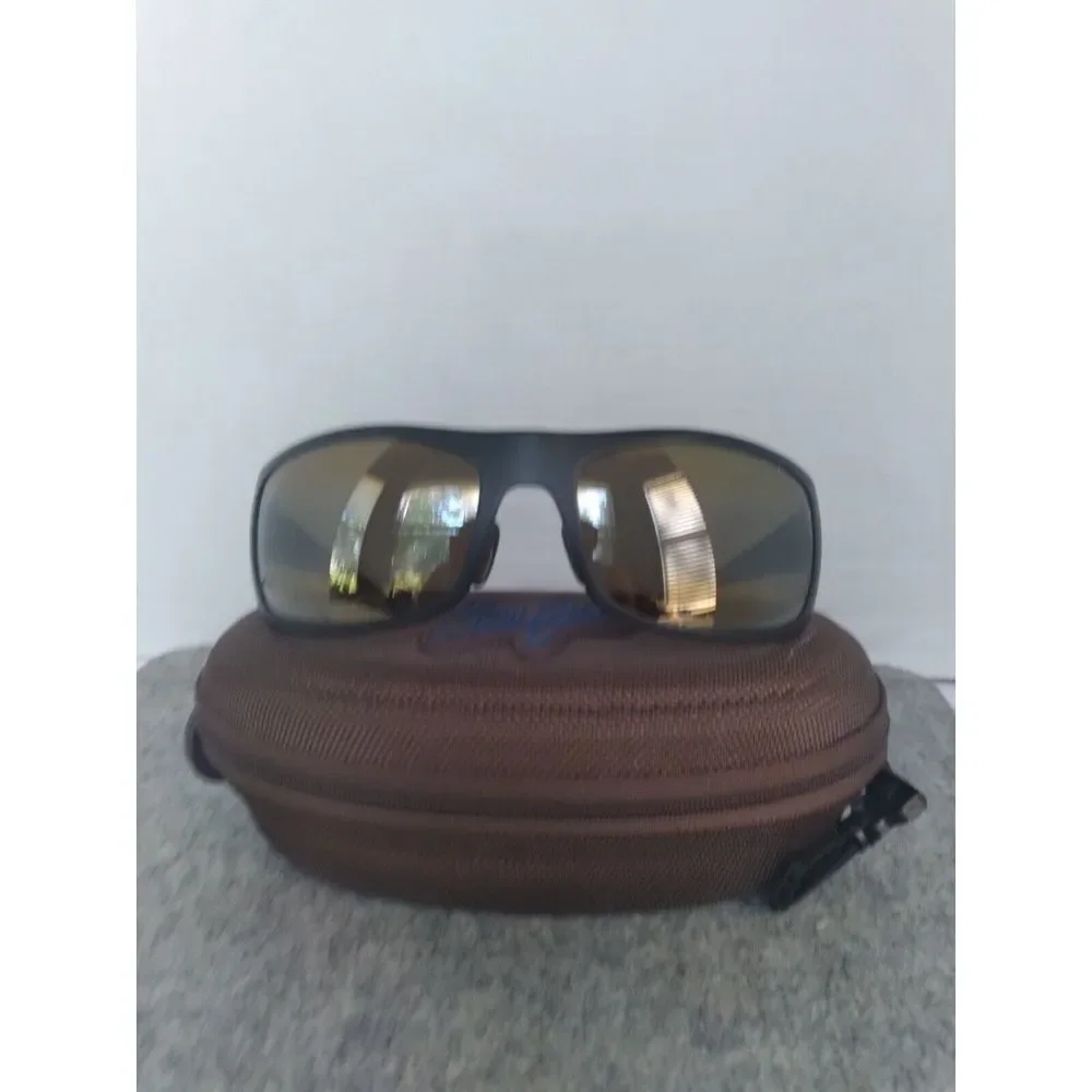 Maui Jim Sport Sunglasses with Protective Case - Matte Black Frame Mirror Lenses